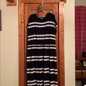 Women’s maxi dress